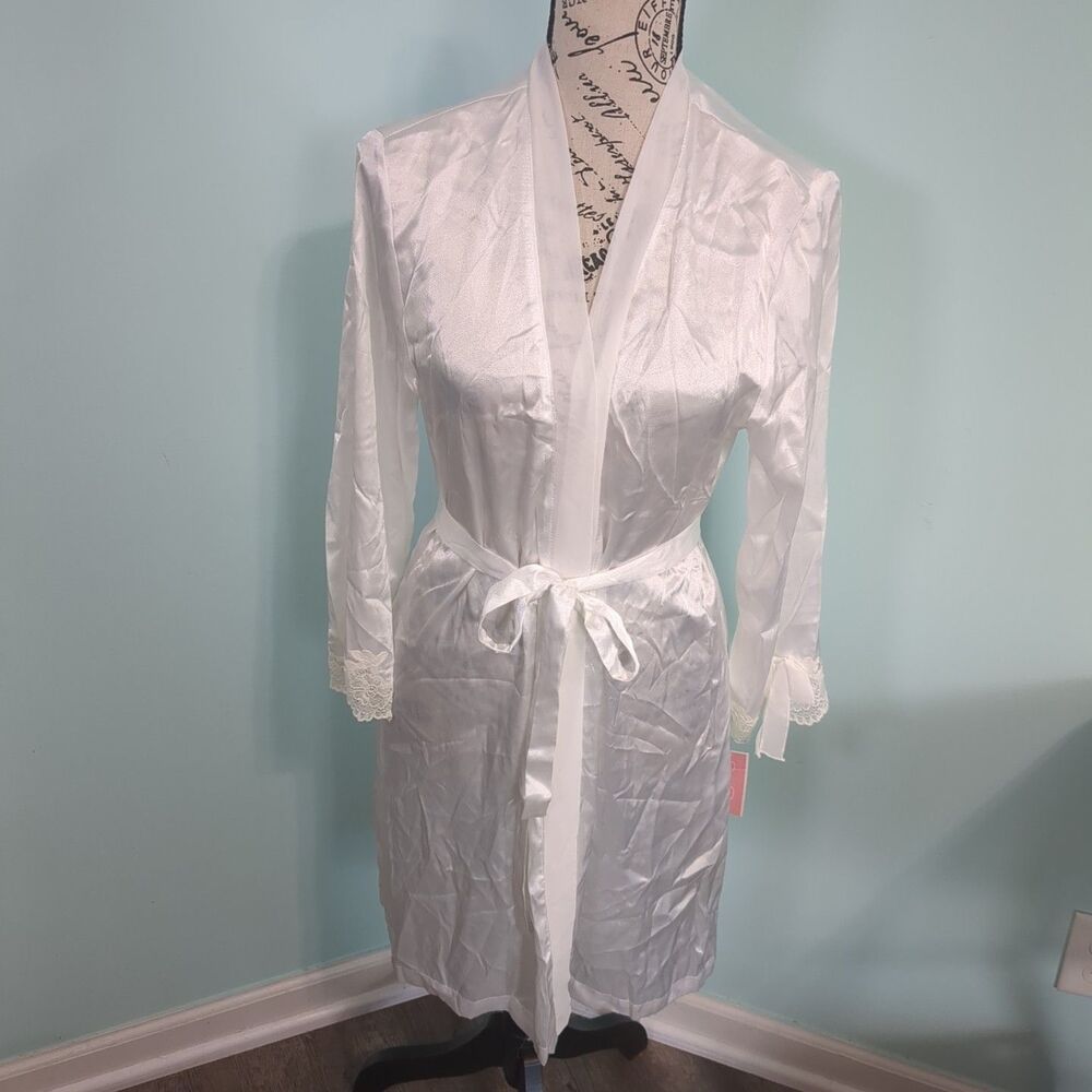 Oscar de la Renta Pink Label White Satin Bridal Robe Lace Trim medium new with t